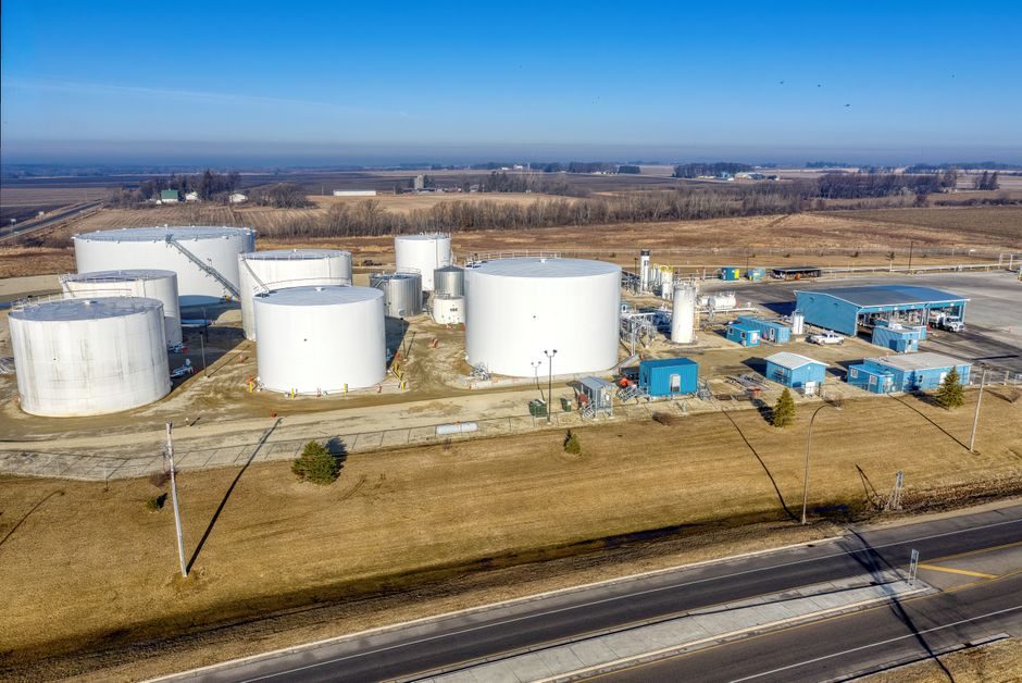 Hydrogen Fuel Cell Capacity Planning: Stack, BOP, and Sourcing Specs for 2026 Line Builds