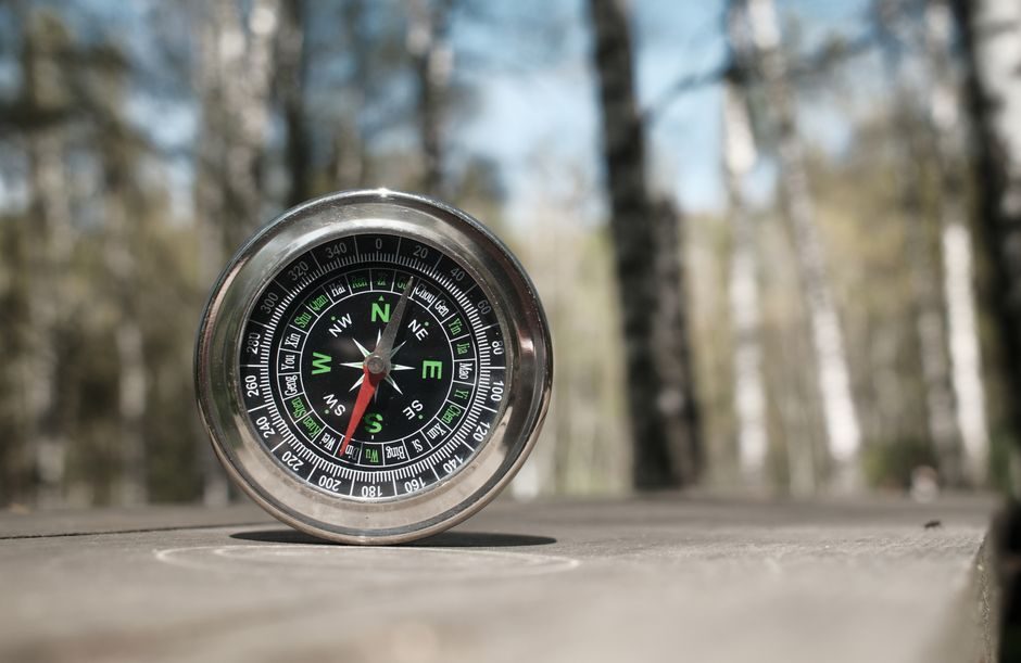 Inclinometer vs Spirit Level: Spec Map for Field and Bench Use
