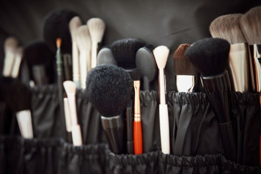 industrial brush price and cost guide - Volume, MOQ and Lead Time as Price Levers