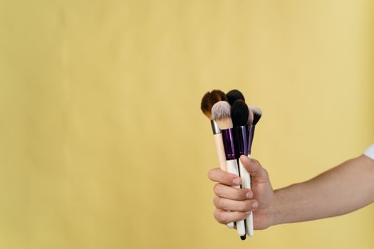 industrial brush selection guide - Duty Cycle, Speed and Contamination Logic