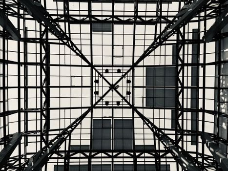Infrared Line Level types and classifications - Accuracy, Range, and Beam Geometry