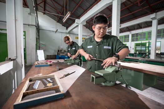 Linear Bearing price and cost guide - Failure Modes, Standards and Sourcing Reality