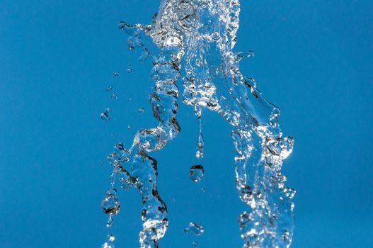 liquid cooling supply shortage and risk 2026 - Failure modes and constraints specifiers are reporting in 2026