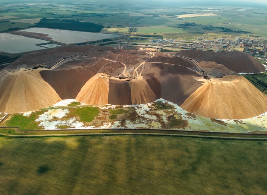 Lithium Carbonate 2026: Top Suppliers, Specs, and Sourcing Map
