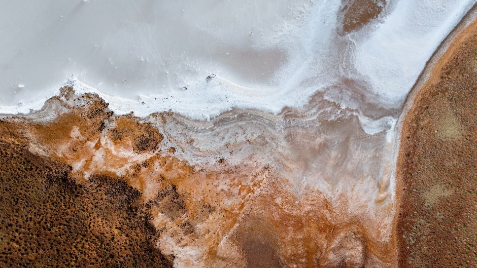 Lithium Hydroxide Upstream and Downstream: Spec Map for Battery, Grease, and Glass Buyers