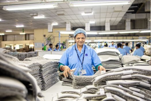 lithium OEM vs ODM manufacturing - Production-Line Reality: What Sits Behind the OEM/ODM Split