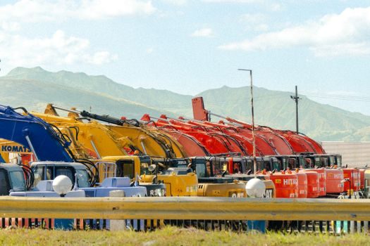 long reach excavator types and applications - Site Integration: Amphibious Undercarriages and Sectional Barges