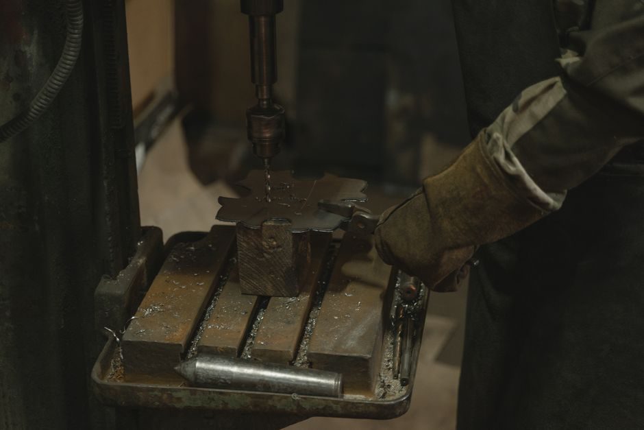 Magnetic Base Drill Price & Cost Guide: Motor Class, Magnet Force, Cutter Diameter