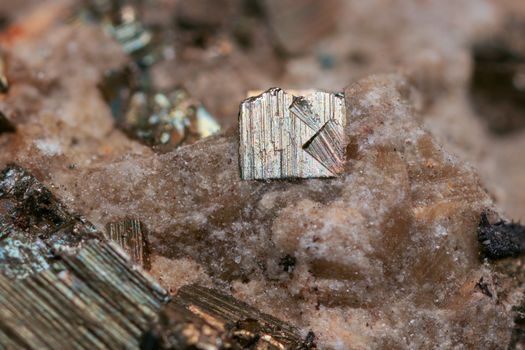 manganese ore suppliers and manufacturers list - Form, Size, and Application Routing