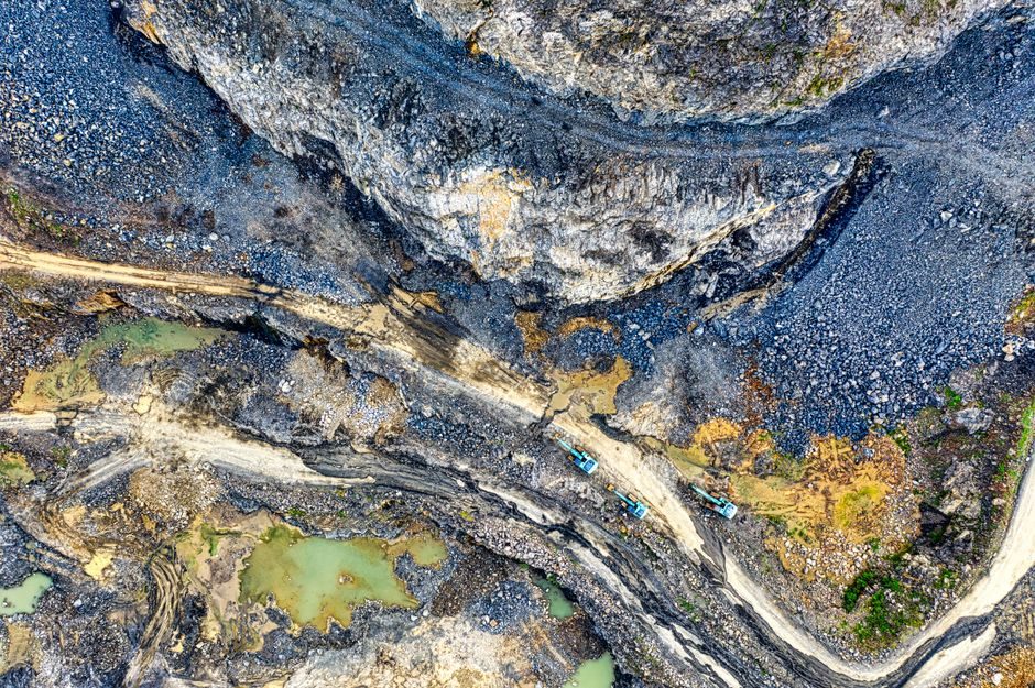 Manganese Ore Supply Shortage and Risk Map: 2026 Spec Bands, Sourcing Nodes, and Price