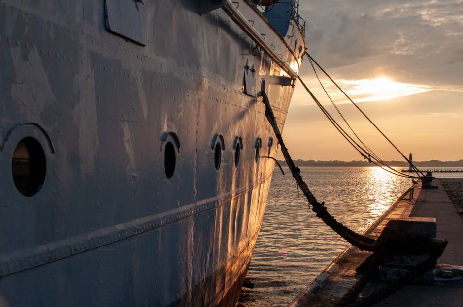 Marine-Grade Strapping Machine Selection: Salt-Exposure Spec Bands and Sourcing Logic
