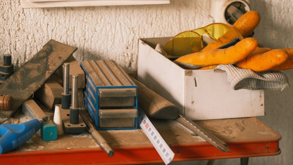 Masonry Rotary Hammer Selection: Chuck Class, Impact Energy, and Power Source