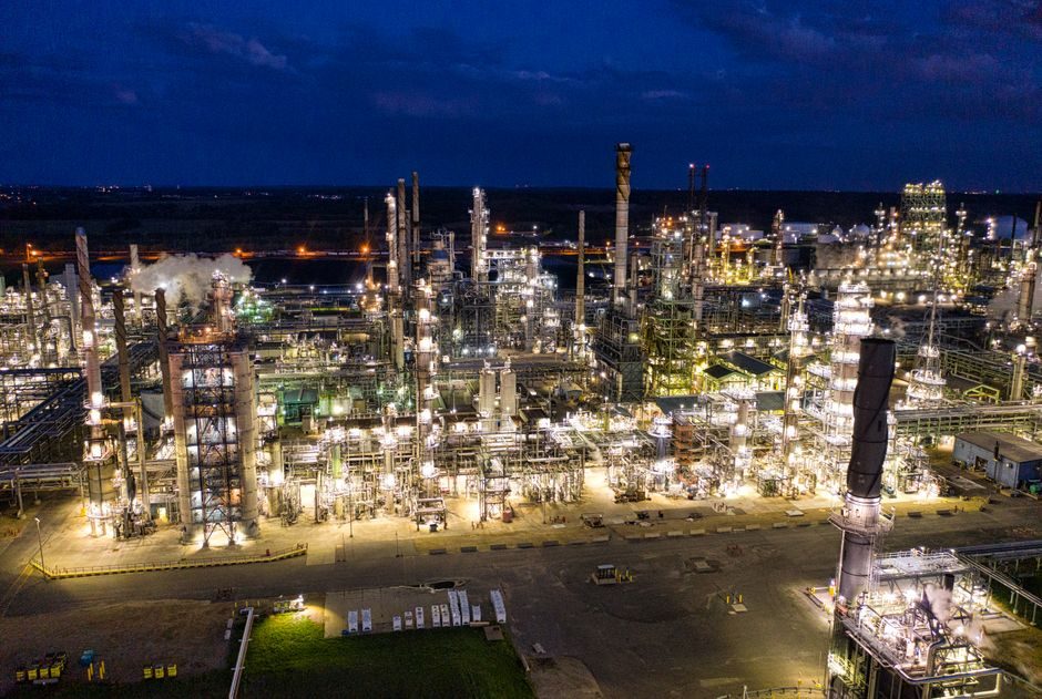 Natural Gas Industry 2026: Production, LNG, Power Switching and Detection Sizing