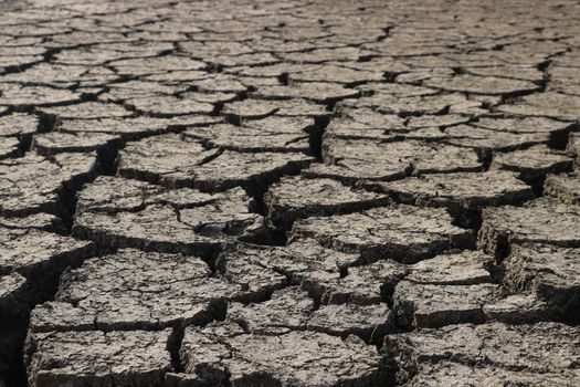 nickel sulfate supply shortage and risk 2026 - Upstream flow: from MHP and matte to hexahydrate