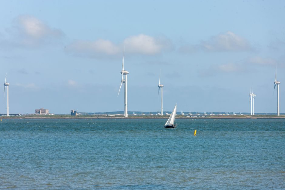 Offshore Wind Foundation Market 2026: Sizing, Vessel Constraints and Spec Gates