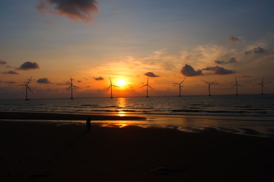Offshore Wind Foundation Supply Crunch: 2026 Risk Map and Mitigations
