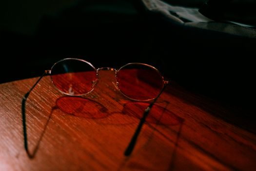 Optical Glass price and cost guide - Tolerance, Finish and Inspection Are the Second Lever