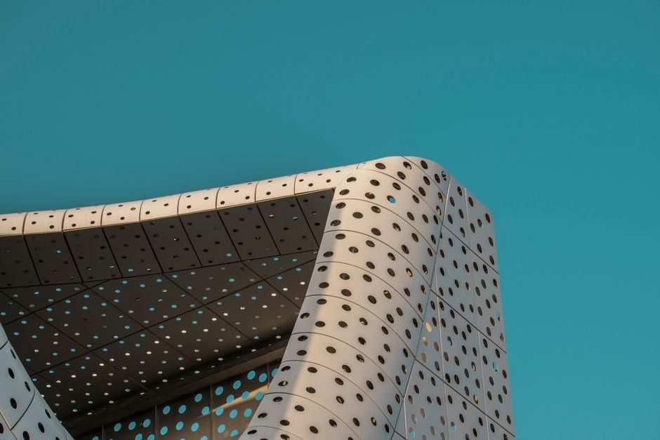 Perforated Metal Sheet Selection: Pattern, Open Area, Material and Thickness