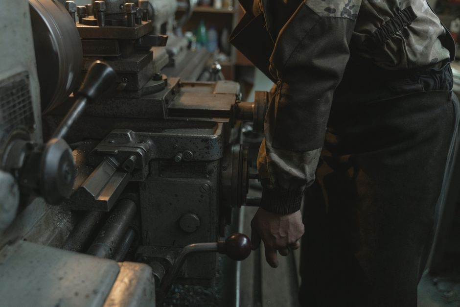 Pillow Block Sizing & Selection Guide: Bore, Load, Locking and Housing