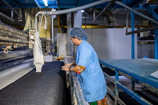 plastic extrusion profile suppliers and manufacturers - Selection Criteria: Who Fits, Who Does Not