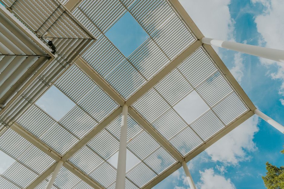 Polycarbonate (PC) Advantages and Disadvantages: A Spec Engineer's Trade-off Map