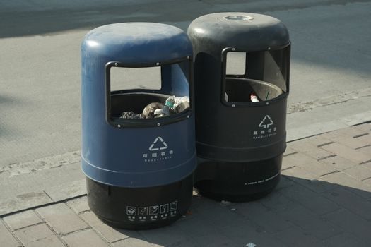Polycarbonate (PC) total cost of ownership analysis - Disposal, Recycling, and End-of-Life Salvage