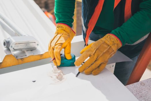Polycarbonate (PC) total cost of ownership analysis - Installation Labor, Fastening, and Joining