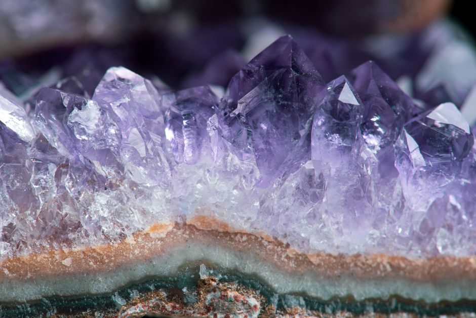 Quartz Material Types and Classifications: Spec Map for Engineers