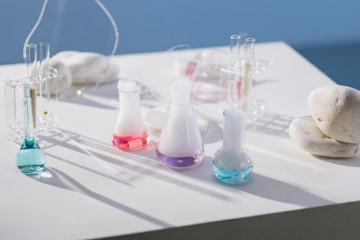 Quartz Material vs Optical Glass - Thermal, Mechanical, and Chemical Property Comparison