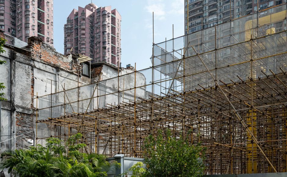Ringlock Scaffolding Selection: Ledger Size, Galvanizing, and Duty Class