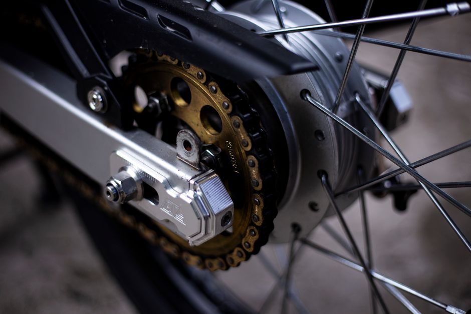 Roller Chain Installation: Sag, Alignment, and Sprocket Match