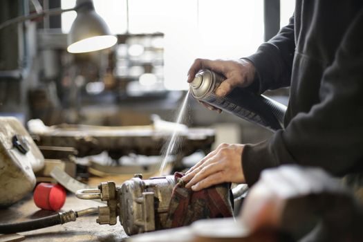 Roller Chain installation guide - Lubrication at Installation and Re-Lube Intervals