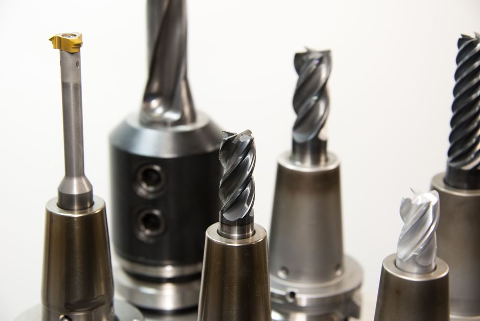 Rotary Drilling Rig Selection: Hole Size, Mast Load and Engine Tier