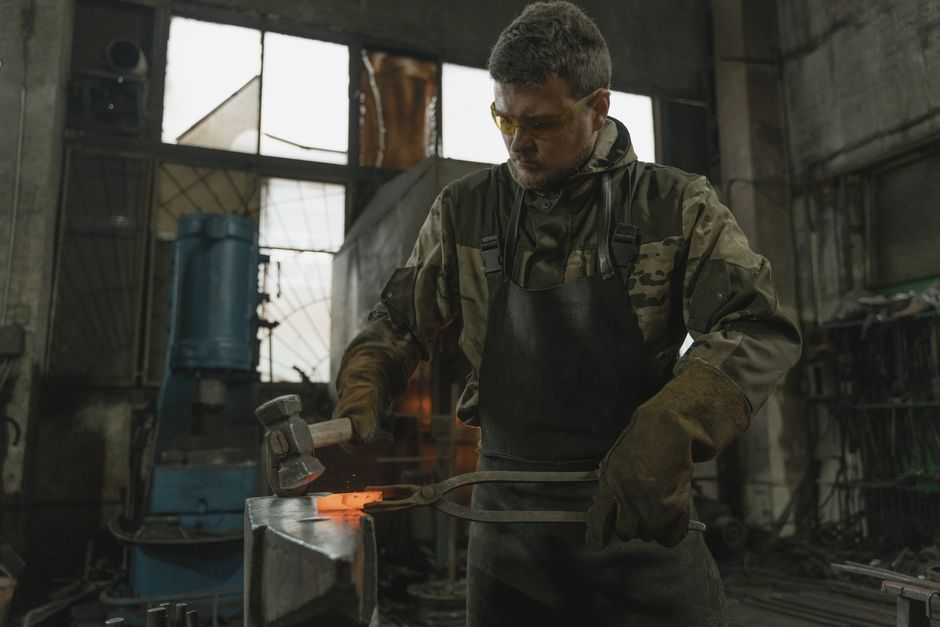 Safety Glasses 2026 Price & Cost Guide: Lens, Frame and MOQ Levers