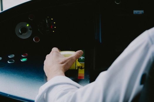 Safety Interlock Switch selection criteria - Sourcing, Standards Currency and What to Verify on the Datasheet