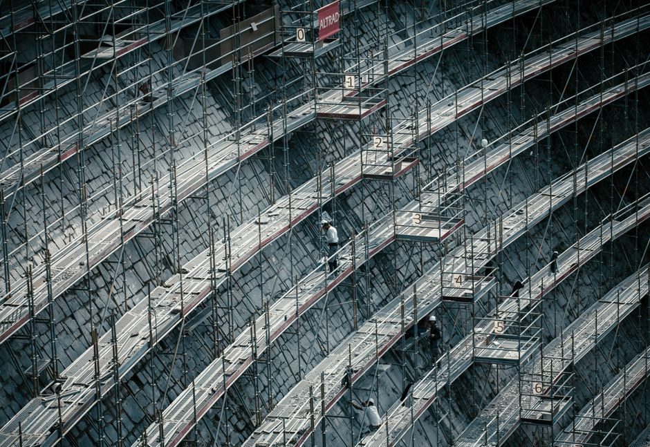 Scaffolding Installation: System Types, Tie Rules, and Field Acceptance