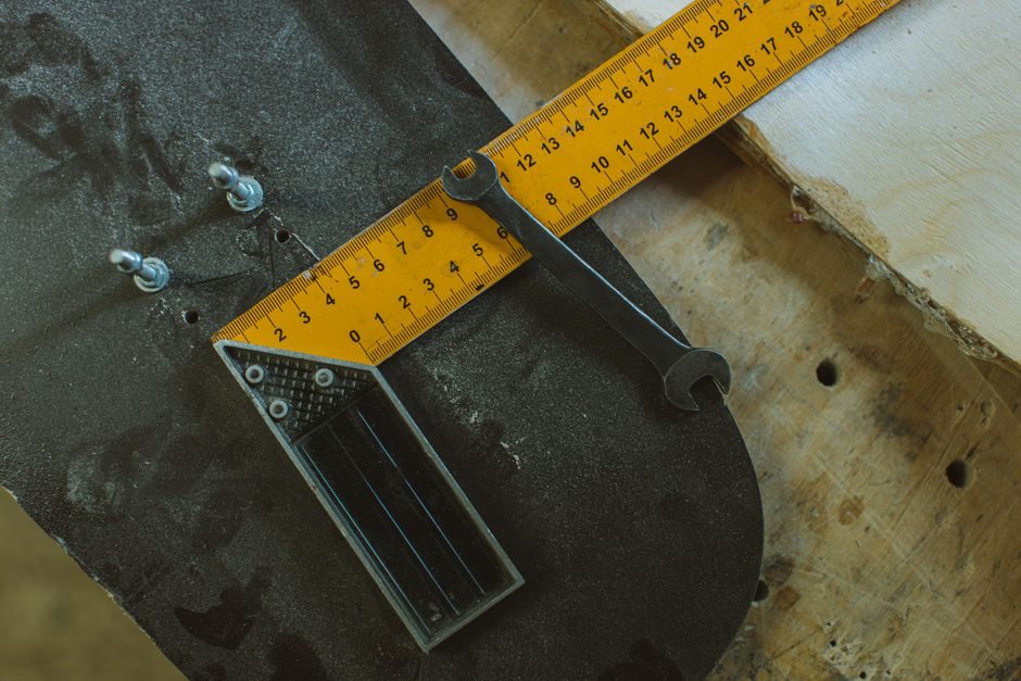 Self-Aligning Bearing Install: Shaft Prep, Mounting, and Acceptance