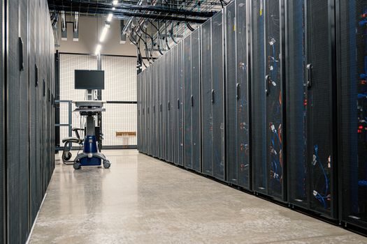 server hardware manufacturing cost breakdown - Volume, Lead Time, and Where the Curve Bends