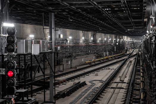Shuttle System advantages and disadvantages - Implementation Signals and What to Track