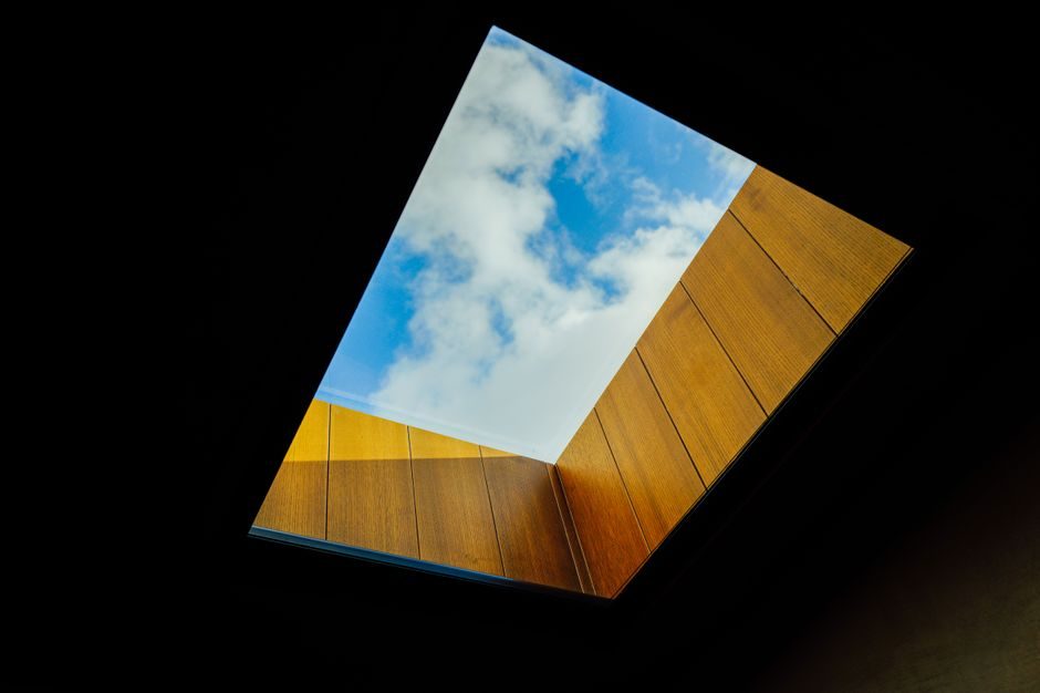 Skylight Advantages and Disadvantages: Spec Trade-Offs Across Industrial Shed Roofs