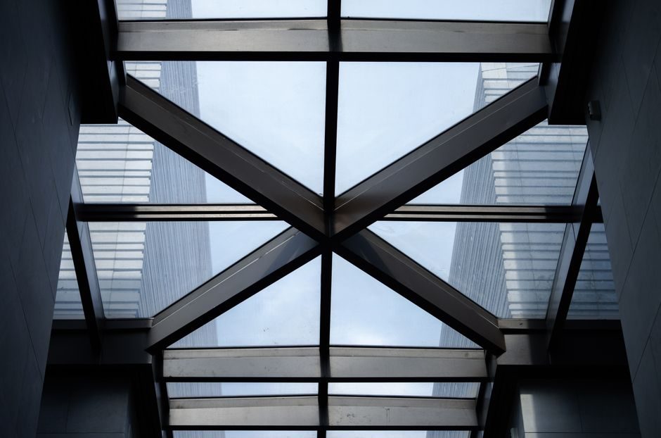 Skylight Installation Guide: Type, Pitch, Flashing, and Acceptance Map