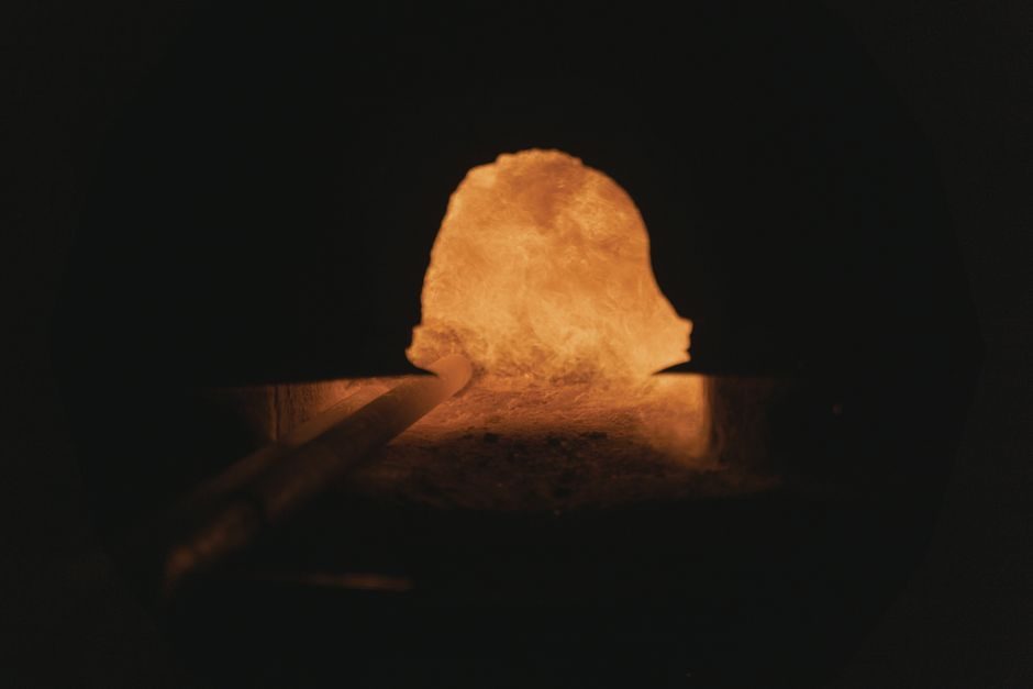 Spec-Driven Guide to Holding Furnaces in Pulp-and-Paper Mills