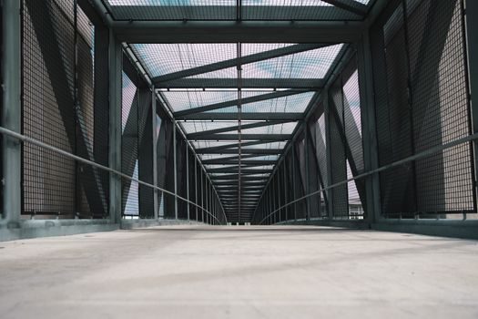 Stainless Steel advantages and disadvantages - Failure modes: the disadvantages engineers have to plan around