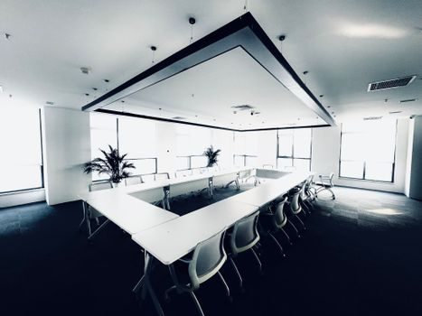 Suspended Ceiling buying guide 2026 - Who the Suspended Ceiling Is For — and Where It Fails