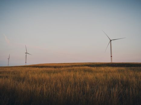 Static VAR Generator vs Electricity Meter - Use-Case Split: When to Buy Which