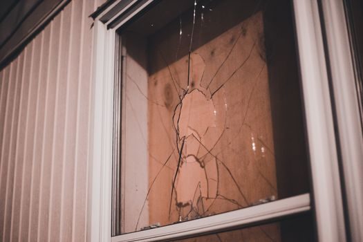 System Window & Door advantages and disadvantages - Failure Modes and Service-Life Boundaries