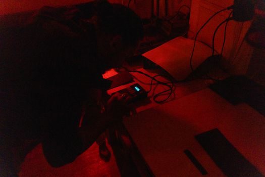 Tablet Press vs Vision Light Source - Constraints, Failure Modes, and Standards Touchpoints