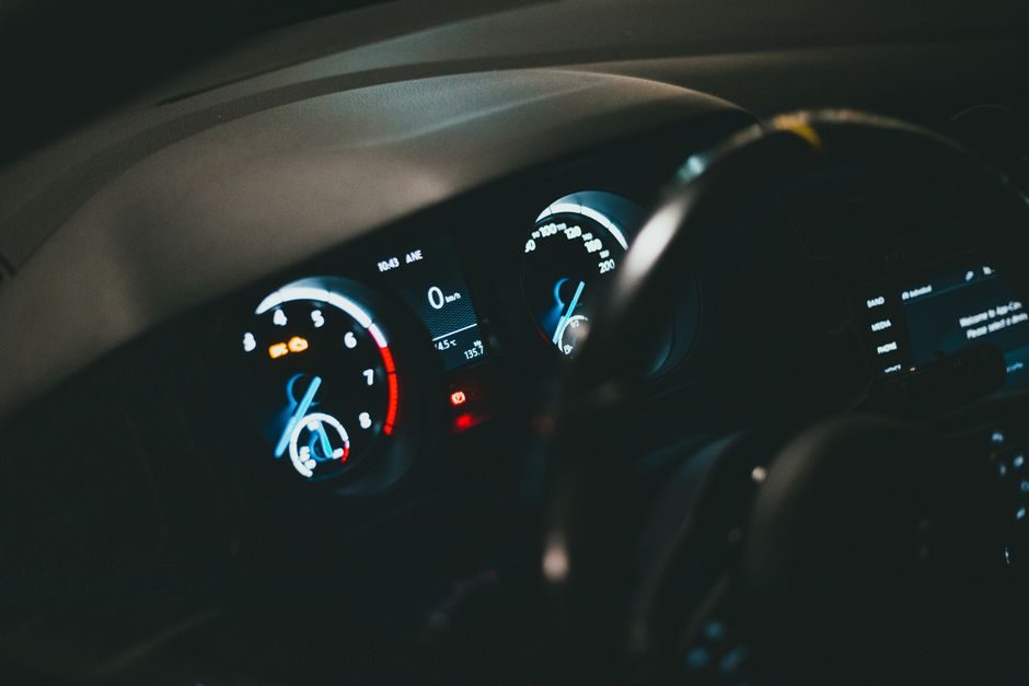 Tachometer Price 2026: Cost Drivers, Sensor Comparison, and Lifecycle Spend
