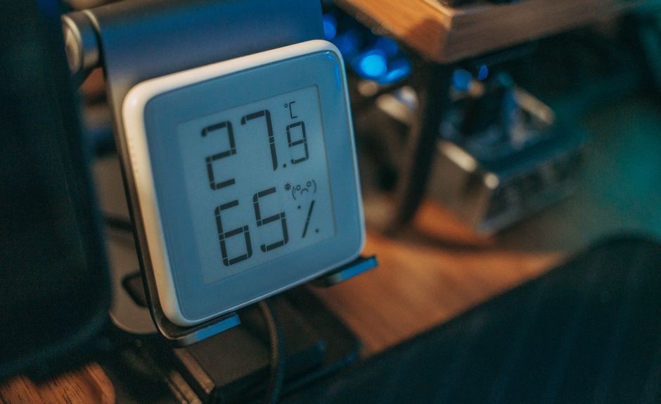 Temperature Controller Price and Cost Guide: 2026 Spec Bands and Drivers