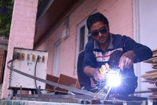 TIG Welding Machine price and cost guide - Cost levers that move the quote up or down